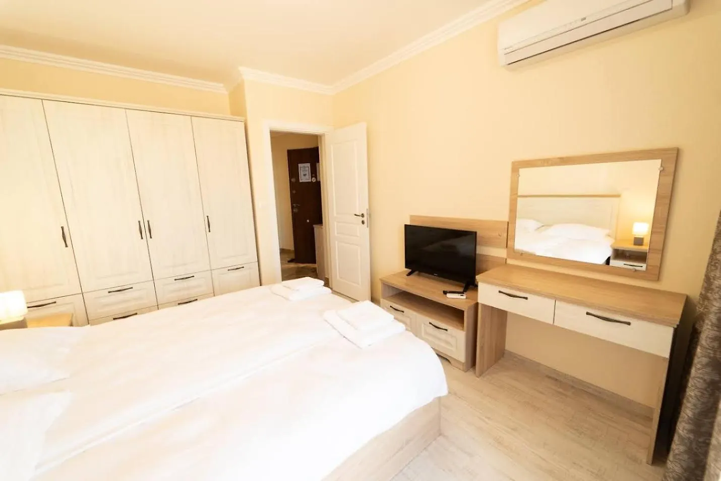 Burgas Beach Resort Apartments Bulgarije